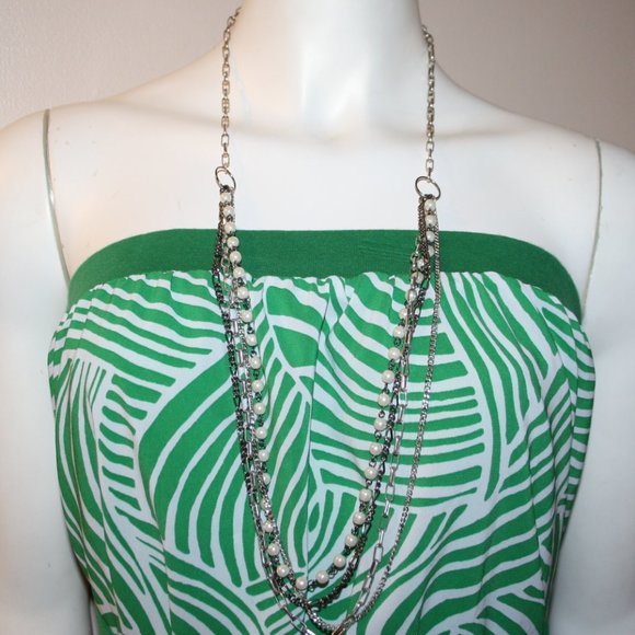 Beautiful silver and pearl necklace 34"